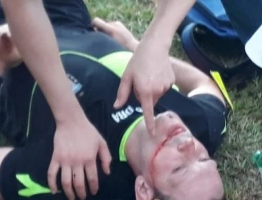 Σοκαριστική επίθεση στην Αργεντινή: Παίκτης «σάπισε» στο ξύλο διαιτητή εν ώρα αγώνα (βίντεο)